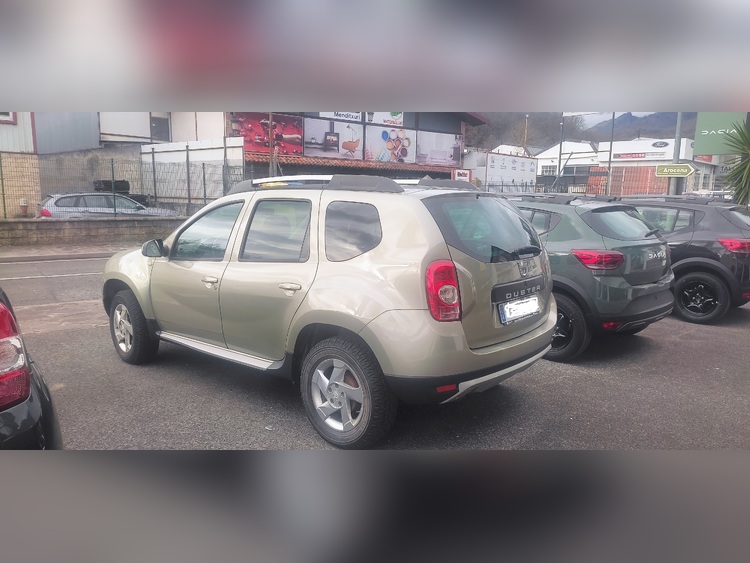 Dacia Duster AMBIANCE 1.5 DCI 110 CV foto 4